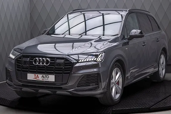 Audi Q7 2021 photo 3