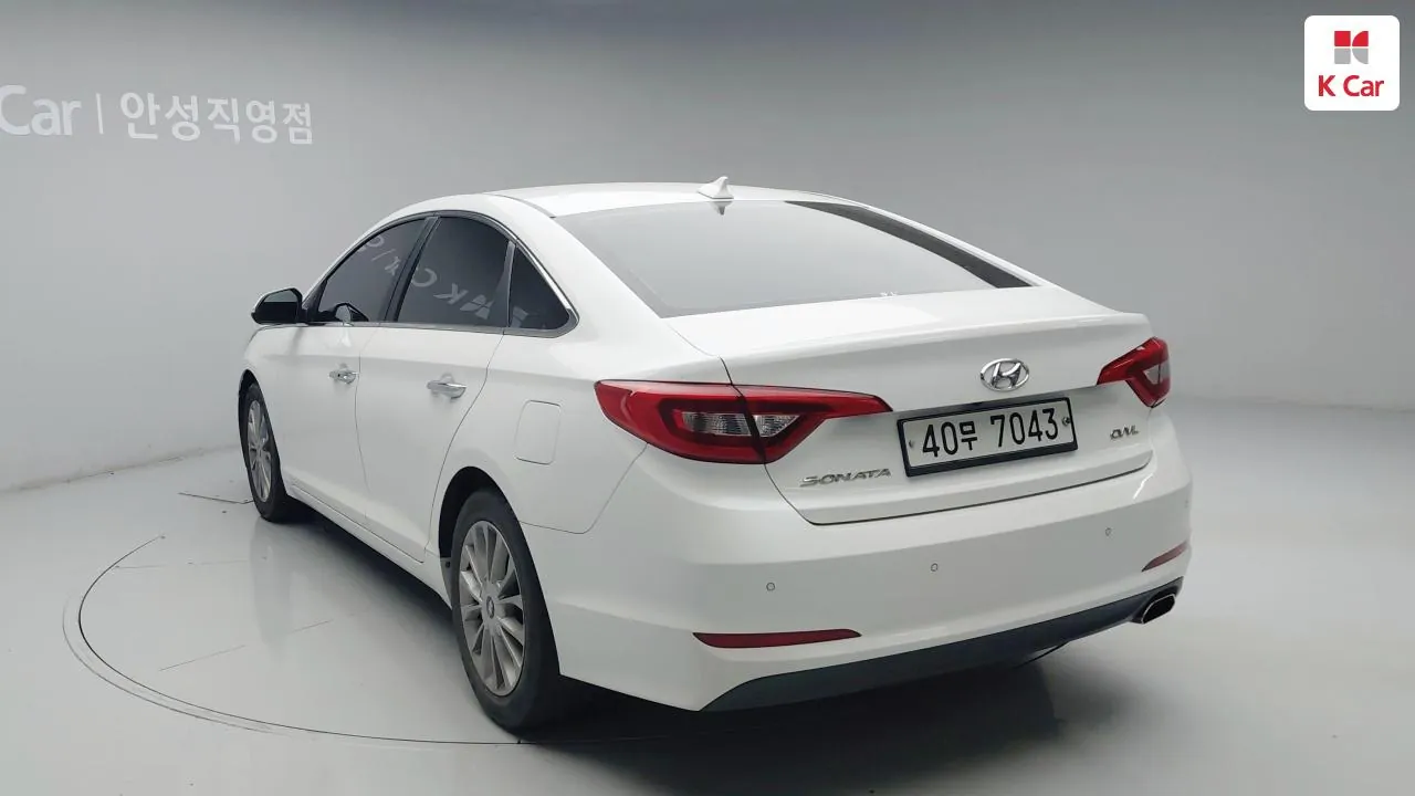 Hyundai Sonata 2015 photo 2
