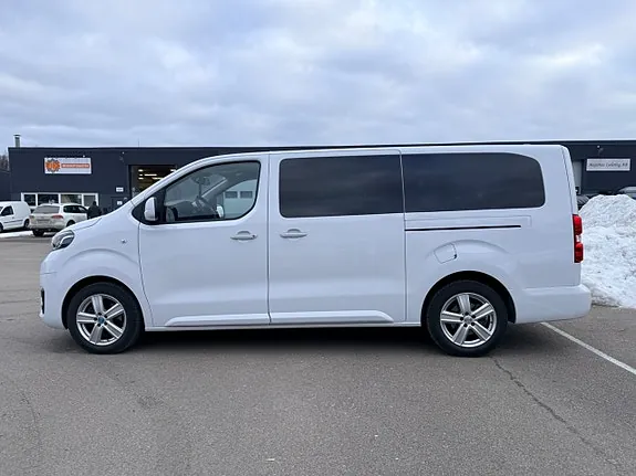 Toyota Proace Verso 2023 photo 4