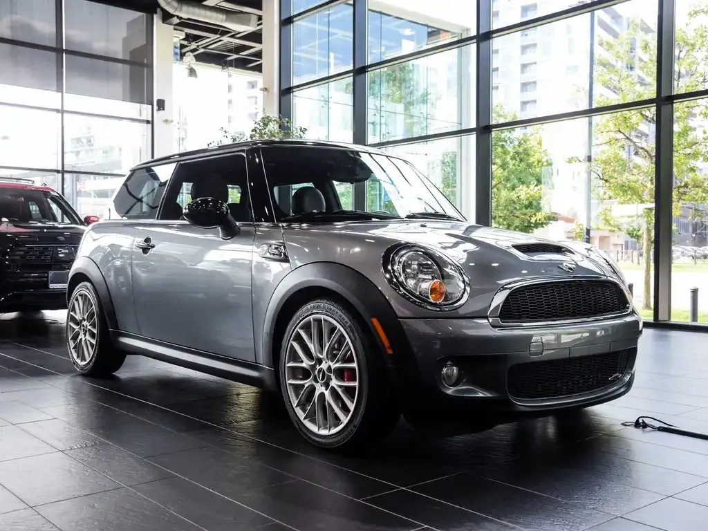 Mini Coupe 2009 photo 2