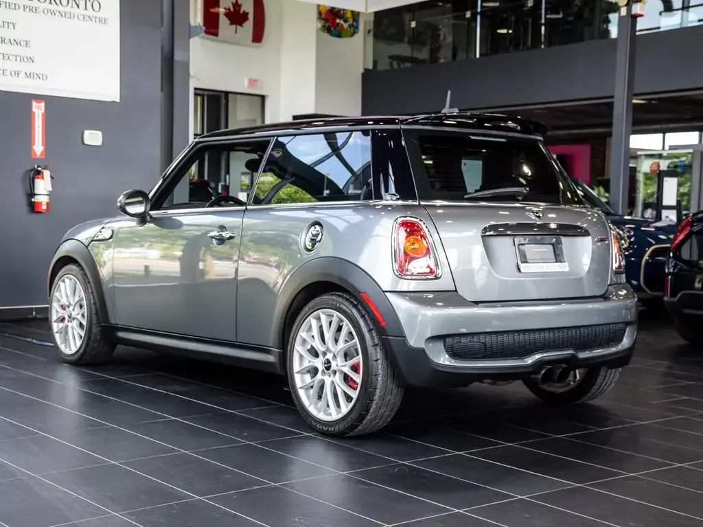 Mini Coupe 2009 photo 4