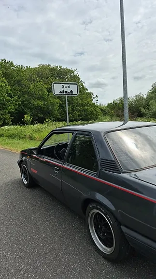 Opel Ascona 1987 photo 2
