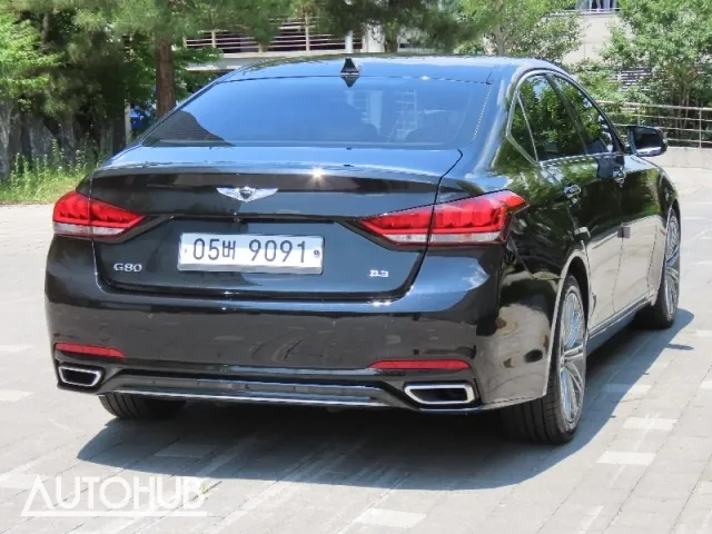 Genesis G80 2017 photo 3