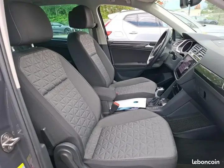 Volkswagen Tiguan 2023 photo 5