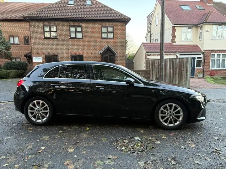 Mercedes-Benz A-Class 2019 photo 3