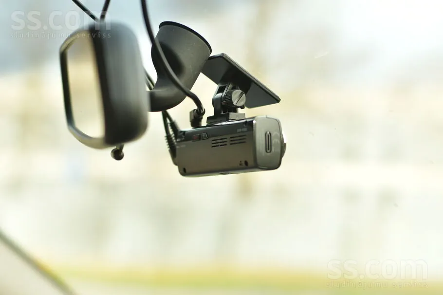 Audi A4 1999 photo 3