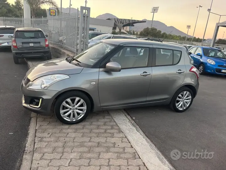 Suzuki Swift 2015 photo 2