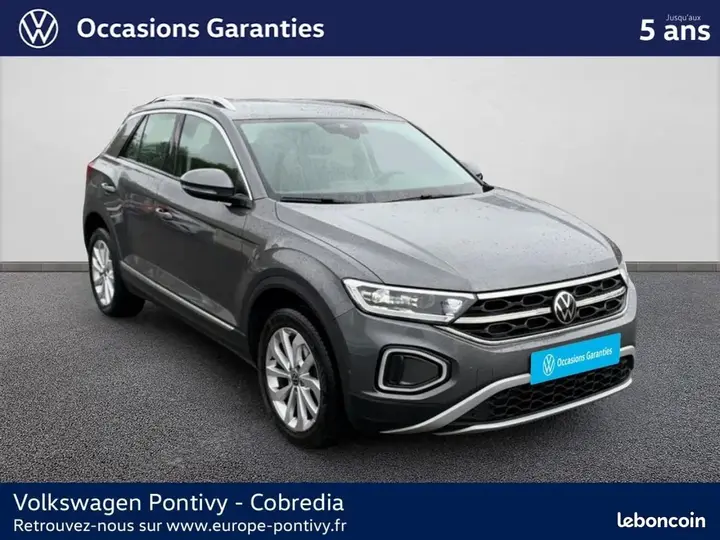Volkswagen T-Roc 2023 photo 3