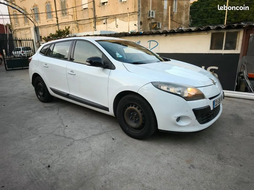 Renault Megane 2012 photo 5