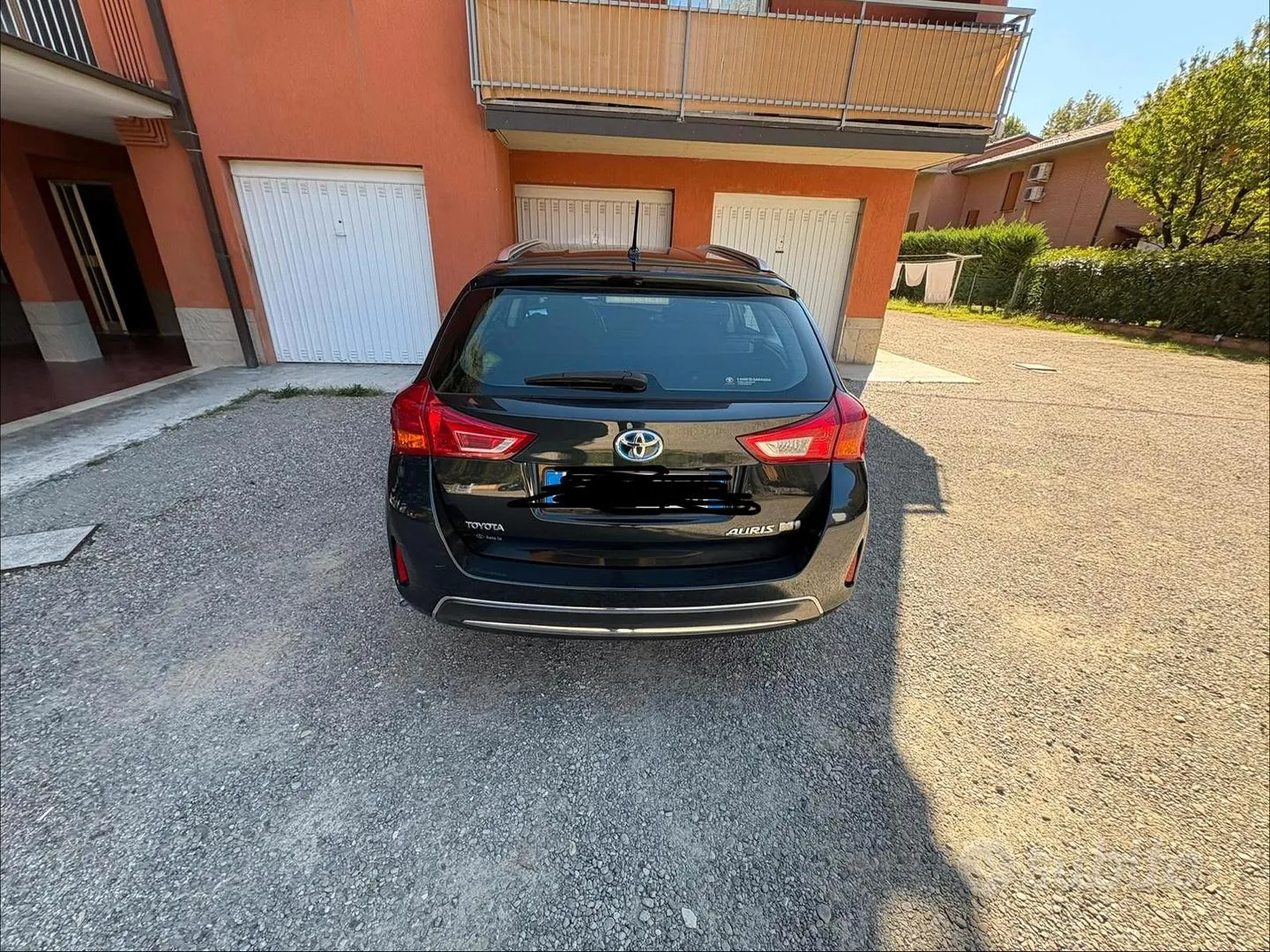 Toyota Auris 2012 photo 5