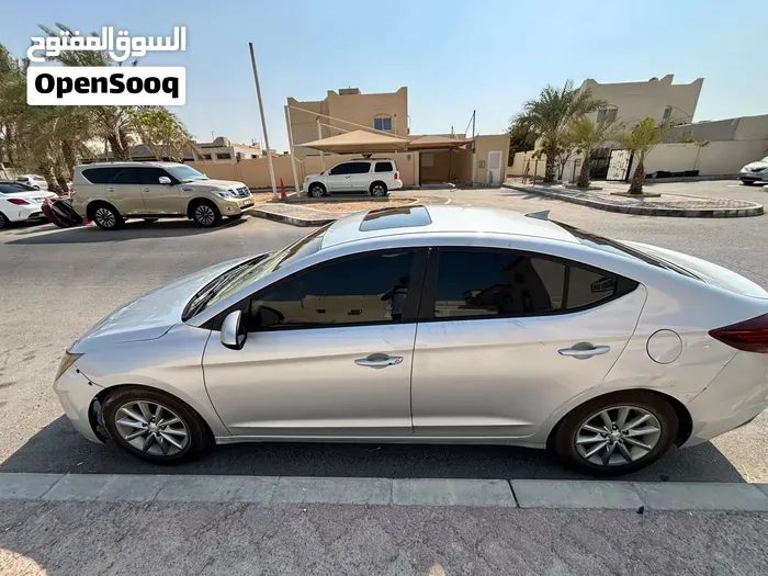 Hyundai Elantra 2019 photo 3