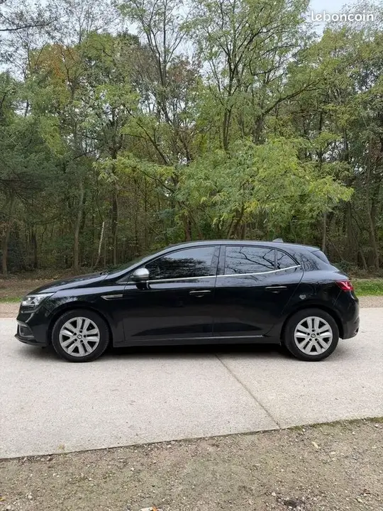 Renault Megane 2020 photo 3