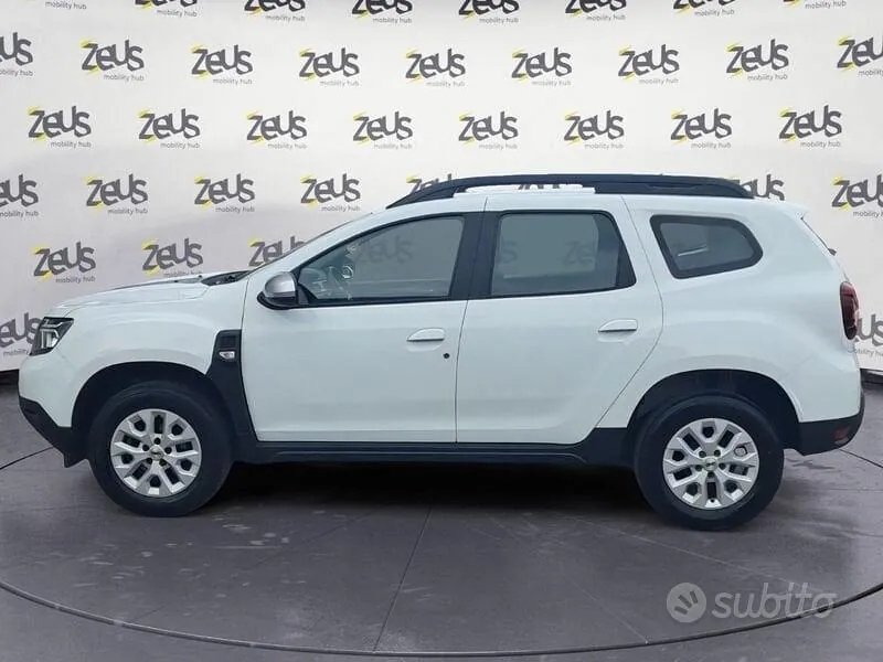 Dacia Duster 2023 photo 3