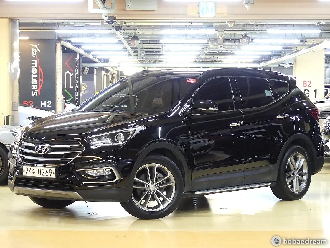 Hyundai Santa Fe 2017 photo 2