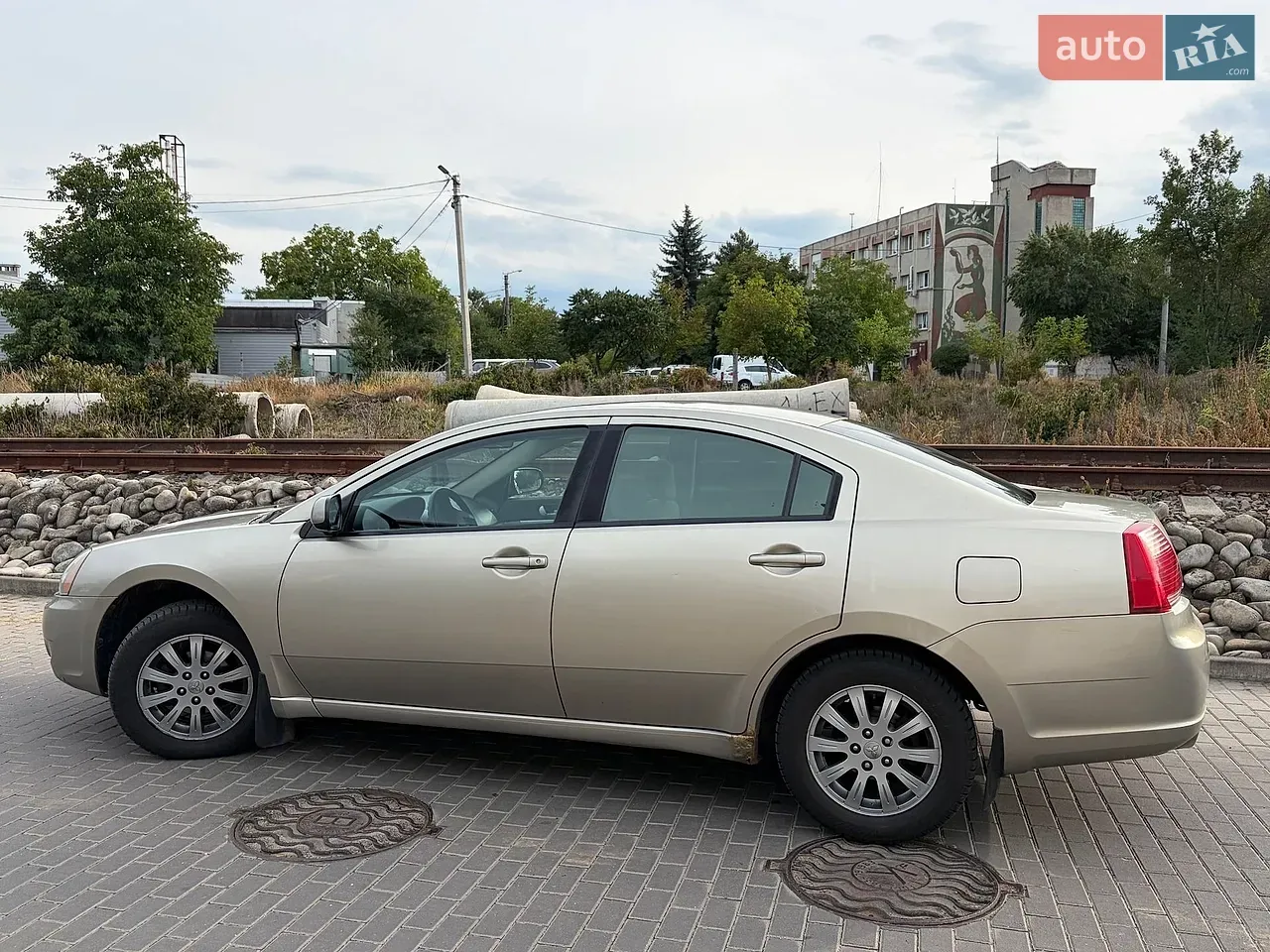 Mitsubishi Galant 2007 photo 5