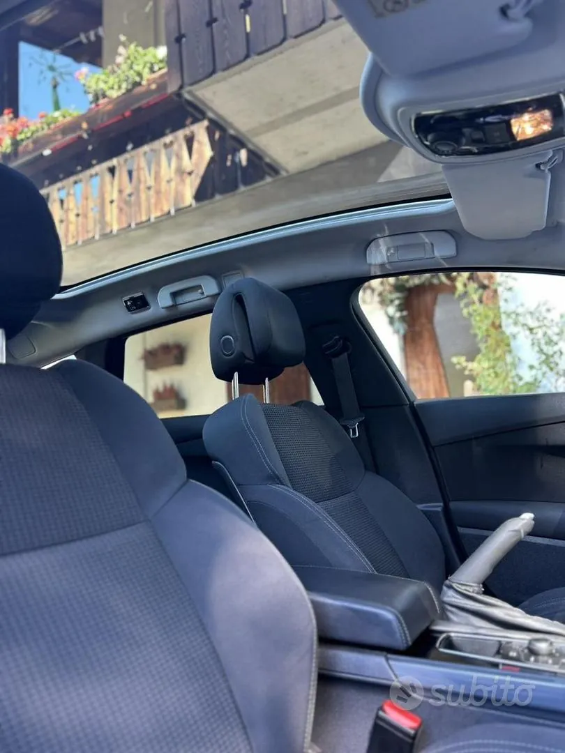 Peugeot 508 2012 photo 4