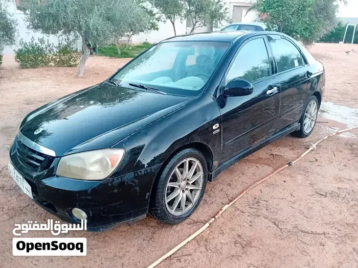 Kia Cerato 2005 photo 2