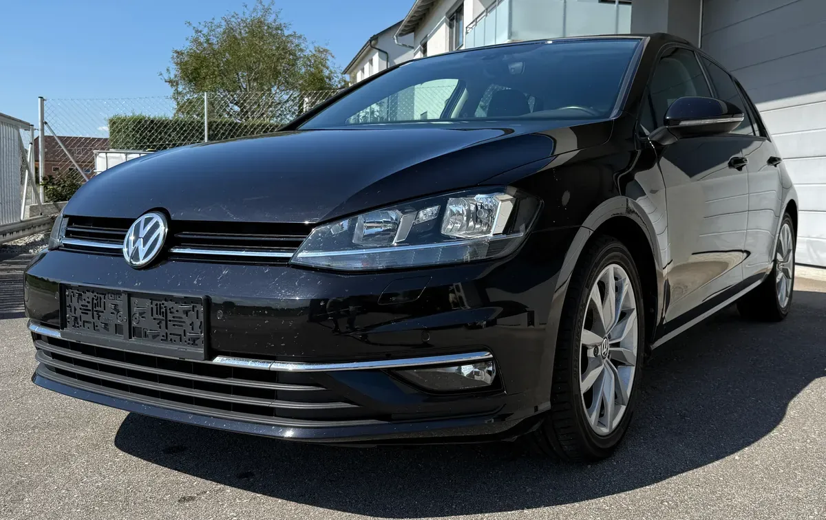 Volkswagen Golf 2018 photo 2