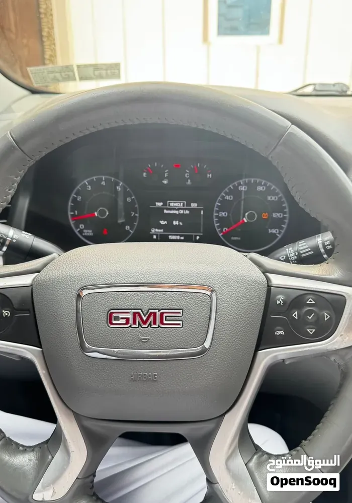 GMC Acadia 2018 photo 2
