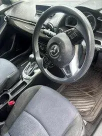 Mazda 2 2015 photo 5