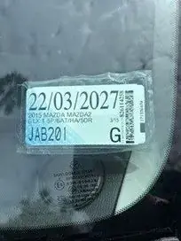 Mazda 2 2015 photo 4