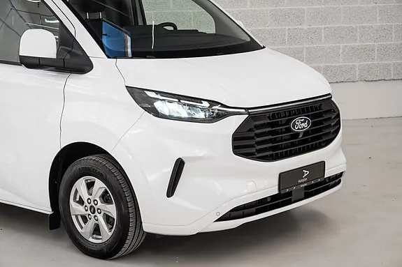 Ford Transit Custom 2024 photo 3
