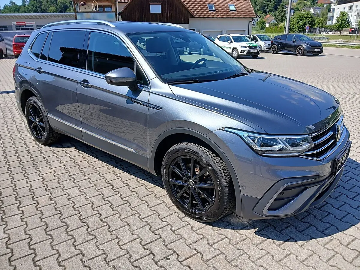 Volkswagen Tiguan 2023 photo 3