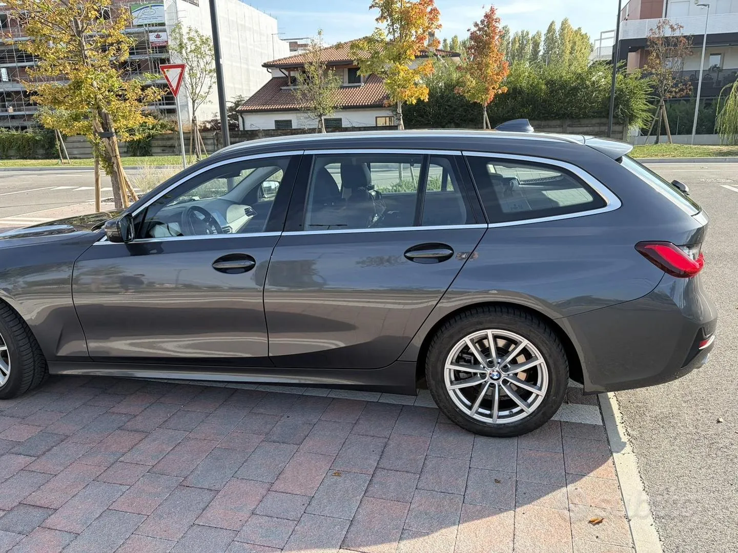 BMW 318D 2021 photo 4