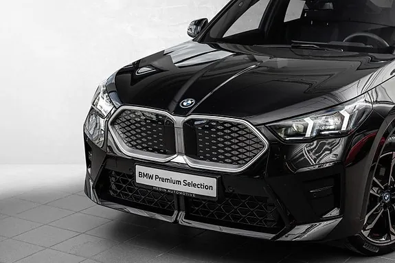 BMW Ix2 2025 photo 2