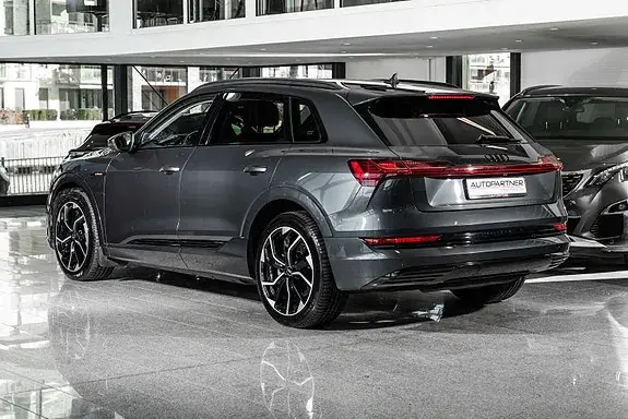 Audi E-Tron 2023 photo 3