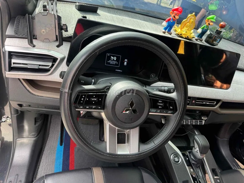 Mitsubishi Xforce