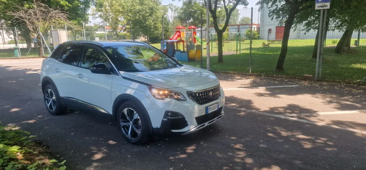 Peugeot 3008 2017 photo 3