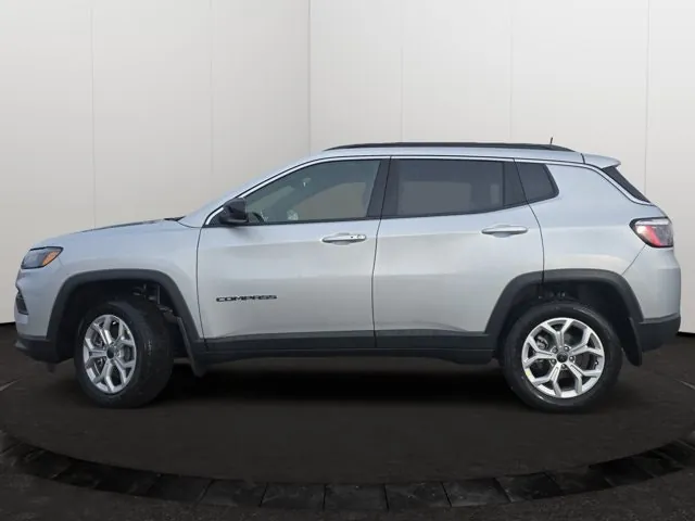 Jeep Compass 2026 photo 2