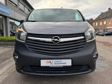 Opel Vivaro 2015 photo 2