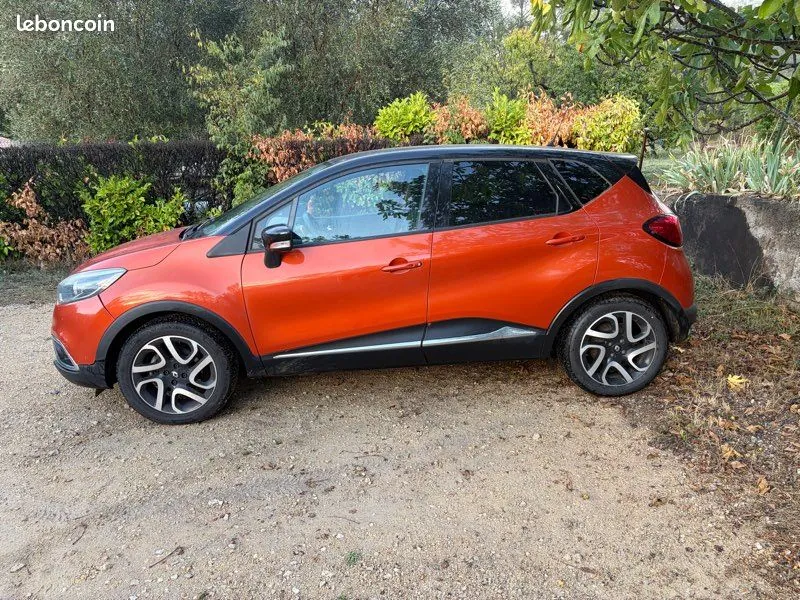 Renault Captur 2014 photo 2