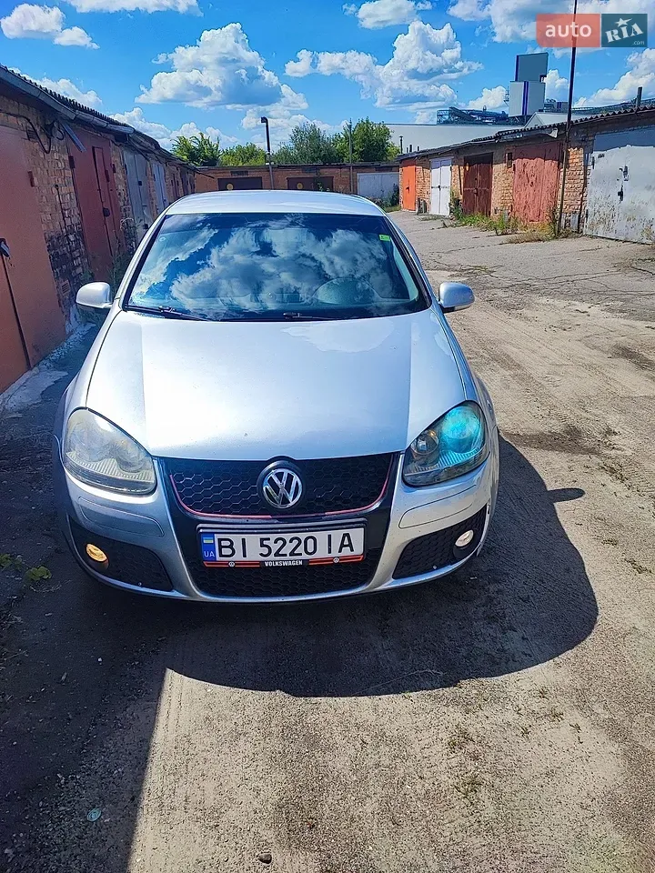 Volkswagen Golf 2003 photo 3