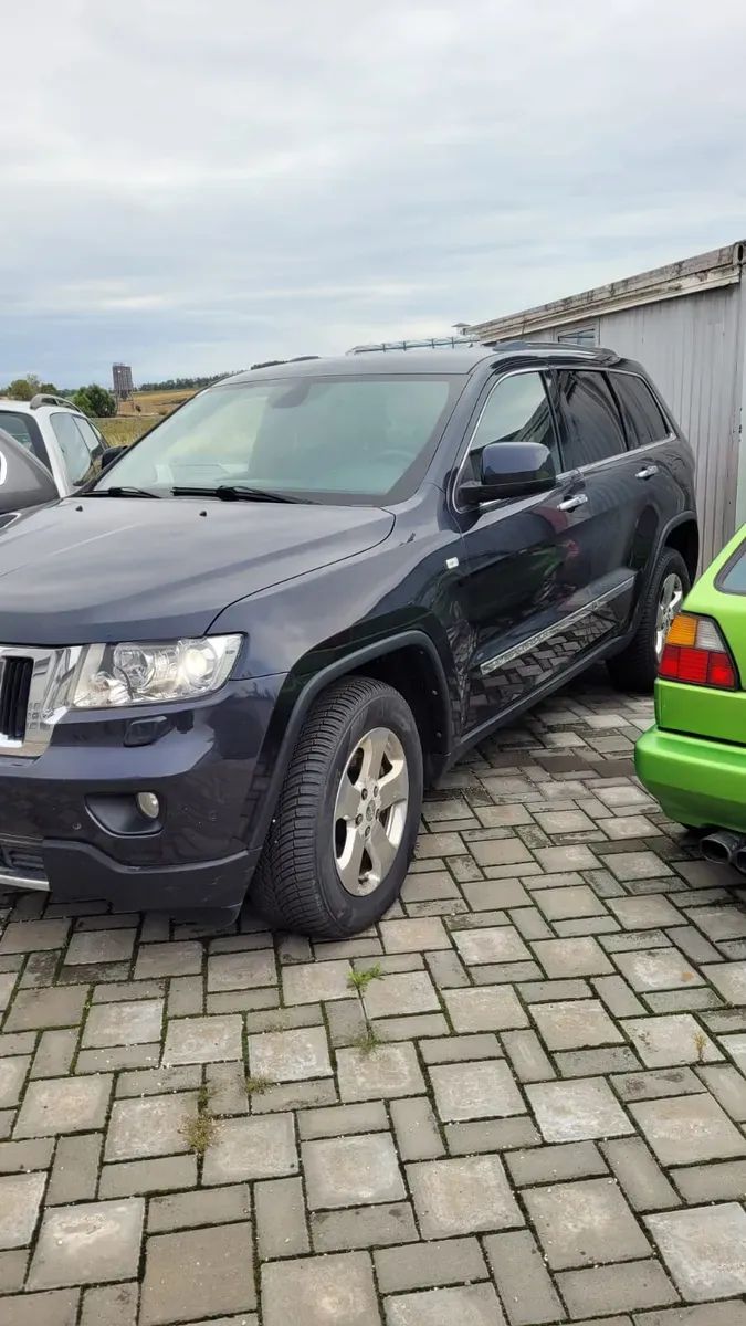 Jeep Grand Cherokee 2013 photo 3