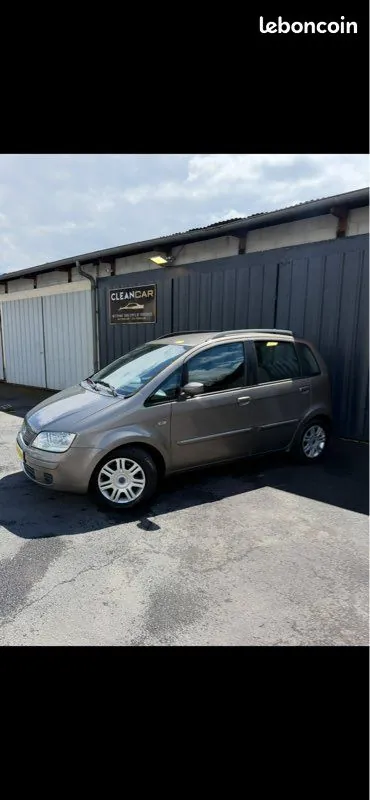Fiat Idea 2006 photo 4