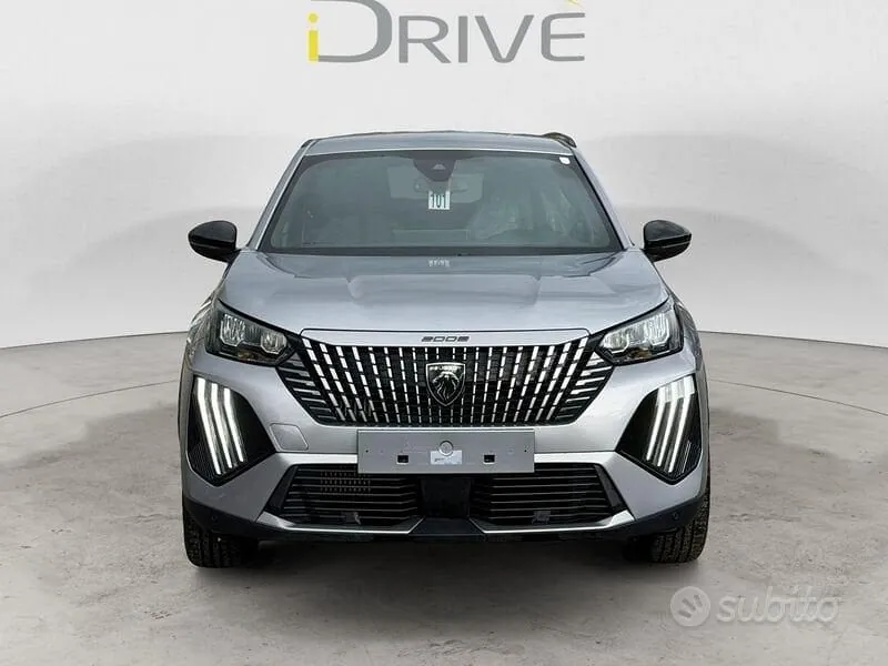 Peugeot 2008 2024 photo 2