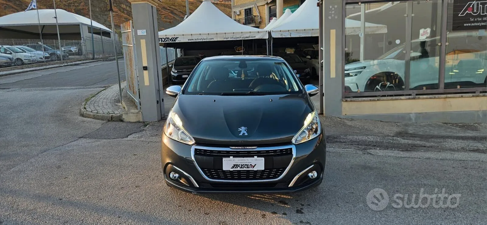 Peugeot 208 2017 photo 2