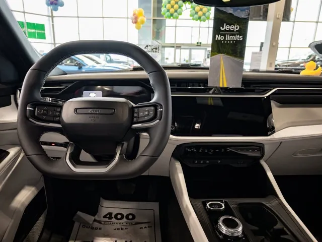 Jeep Cherokee 2026 photo 3
