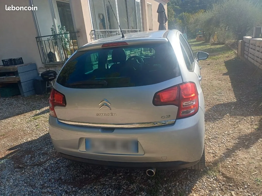 Citroen C3 2010 photo 3