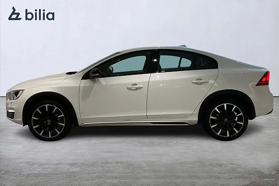 Volvo S60 Cross Country 2018 photo 2