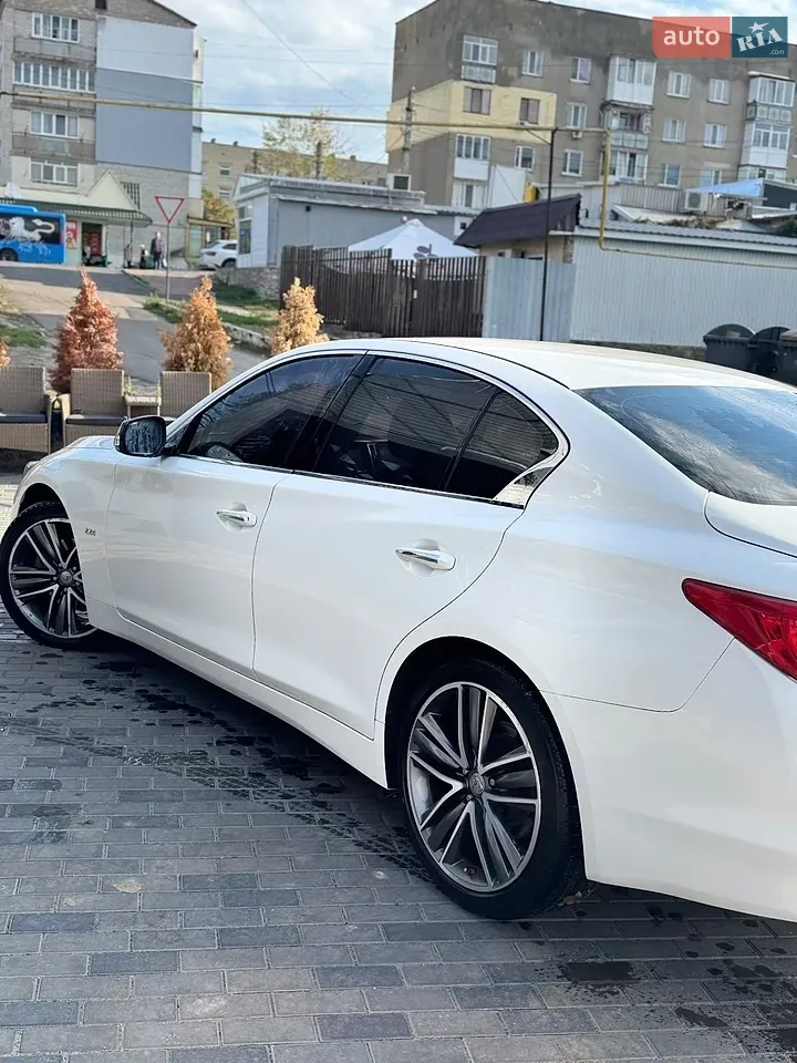 Infiniti Q50 2014 photo 4