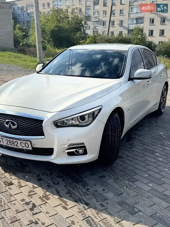 Infiniti Q50 2014 photo 2