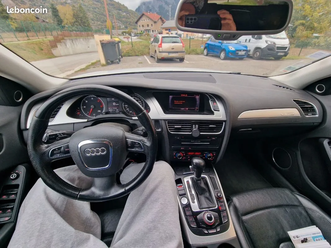 Audi A4 Allroad 2011 photo 2