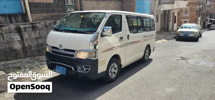 Toyota Hiace 2006 photo 5