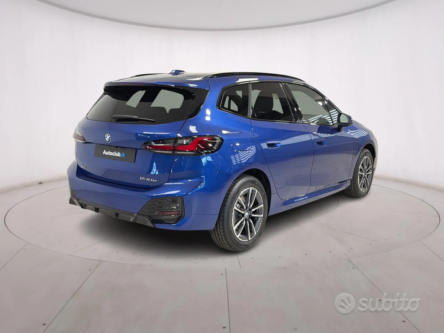 BMW Serie 2 230E Active Tourer 2023 photo 2