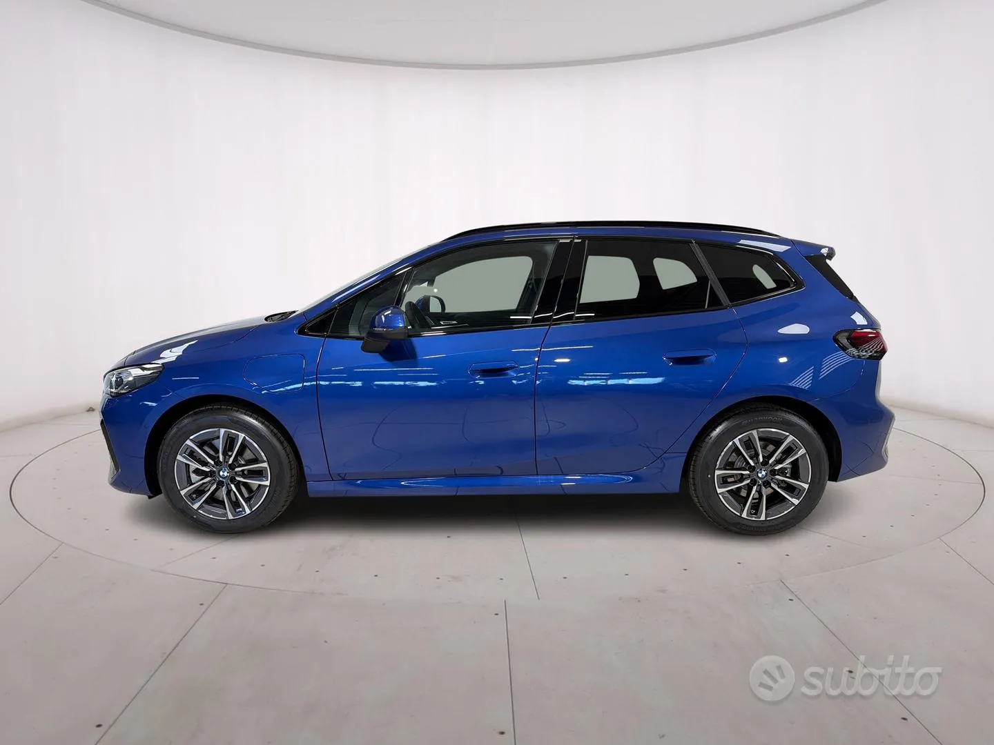 BMW Serie 2 230E Active Tourer 2023 photo 3
