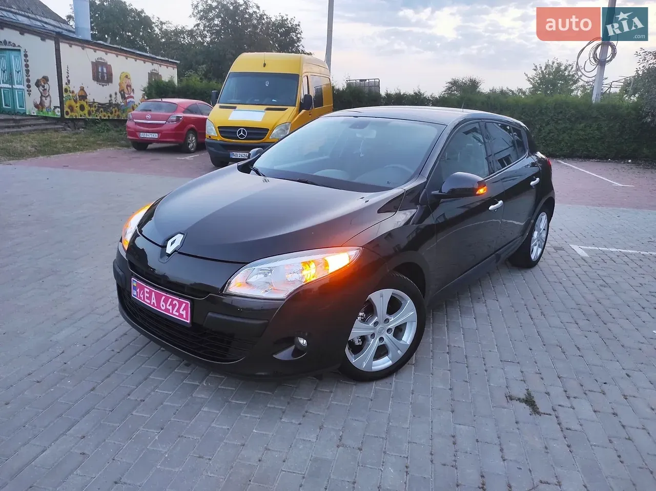 Renault Megane 2010 photo 2
